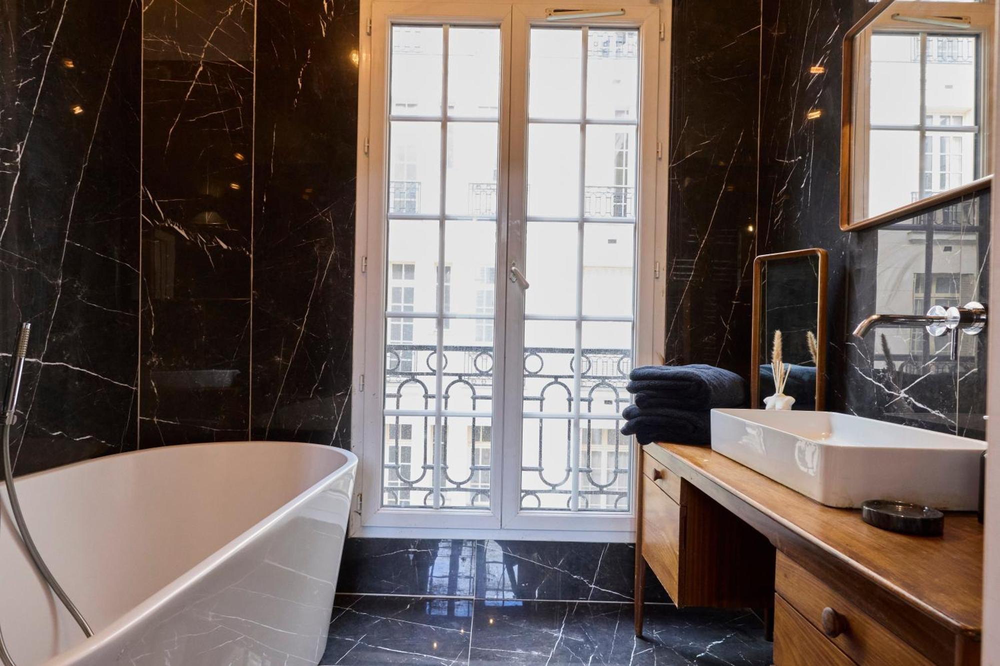Un Studio Cosy Au Coeur De Paris 17 Batignolles , Monceau Exterior photo